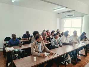 palestra-sobre-desconolizacao-movimentou-o-cea-na-ultima-sexta-feira-17